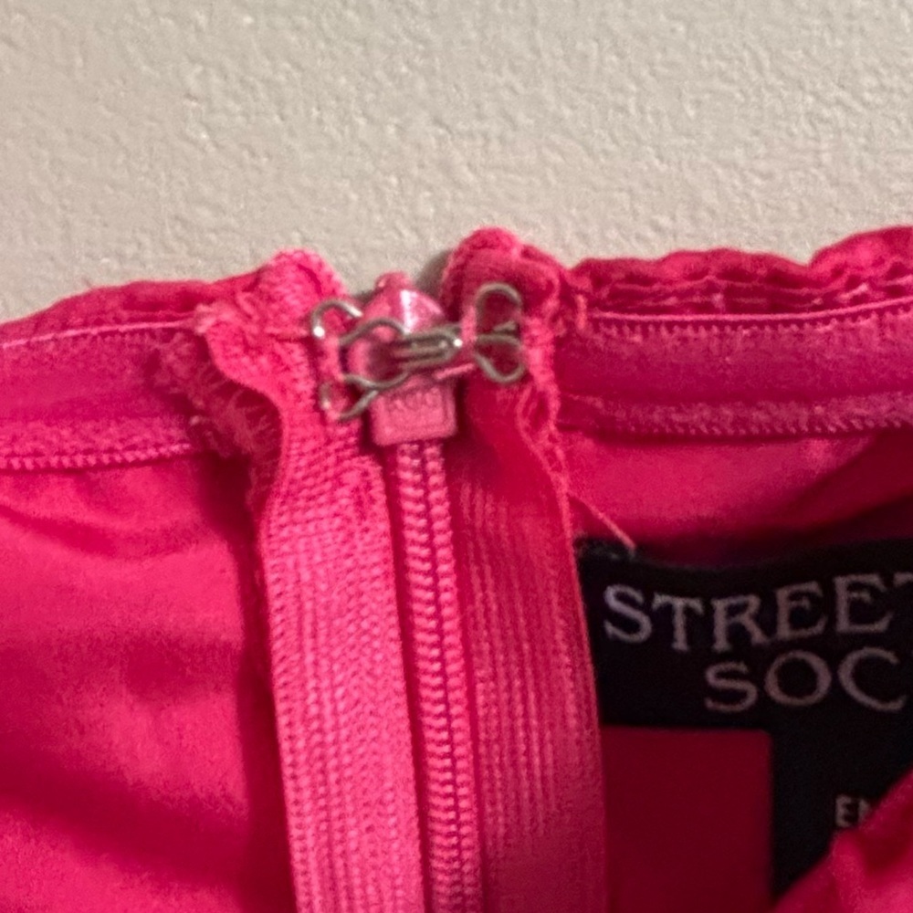 🥰2/$20 Streetwear Society XL Fuschia Pink Empire 80s Puff Sleeve Satin Dress - Picture 8 of 12